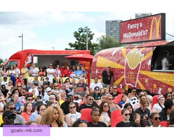 美加墨世界杯盛宴全面解析赛事亮点与球迷热情互动指南 美加墨世界杯盛宴全面解析赛事亮点与球迷热情互动指南